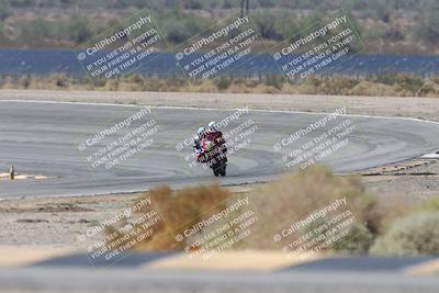 media/Oct-02-2025-Racers Edge (Thu) [[2c91cb6ab3]]/3-B Group/Session 2-Turn 14 (11am)/